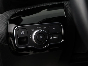 Хетчбэк Mercedes-benz A-класс 2019 года, 2457077 рублей, Москва