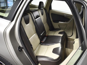 Внедорожник Volvo XC60 2012 года, 1254900 рублей, Казань