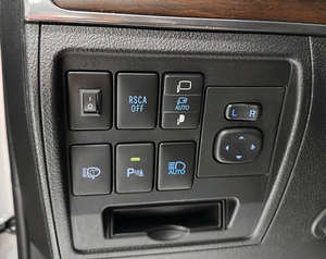Внедорожник Toyota Land Cruiser 2018 года, 6900000 рублей, Красноярск
