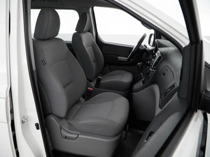 Минивэн Hyundai H-1 2019 года, 3388888 рублей, Москва