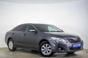 Седан Toyota Camry 2010 года, 1319000 рублей, Оренбург