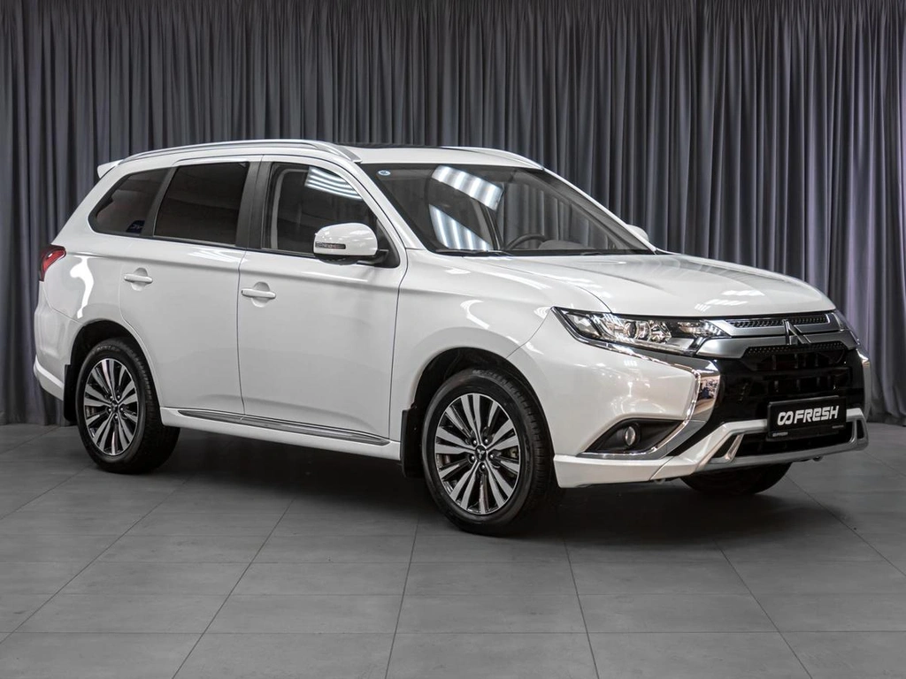 Внедорожник Mitsubishi Outlander 2022 года, 3449000 рублей, Тюмень