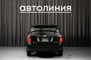 Универсал Toyota Corolla Fielder 2006 года, 649000 рублей, Красноярск