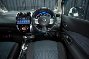 Хетчбэк Nissan Note 2014 года, 820000 рублей, Красноярск