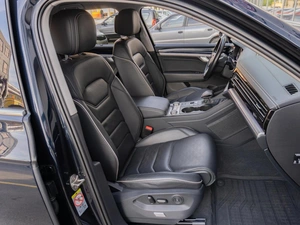 Внедорожник Volkswagen Touareg 2020 года, 5699000 рублей, Саратов