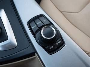 Седан BMW 3 серия 2013 года, 1300000 рублей, Краснодар