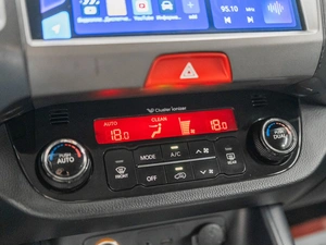 Внедорожник Kia Sportage 2011 года, 1299000 рублей, Красноярск