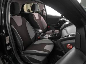 Седан Ford Focus 2012 года, 1229000 рублей, Тюмень