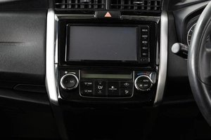 Универсал Toyota Corolla Fielder 2017 года, 1159000 рублей, Красноярск