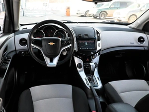 Седан Chevrolet Cruze 2013 года, 880000 рублей, Волгоград