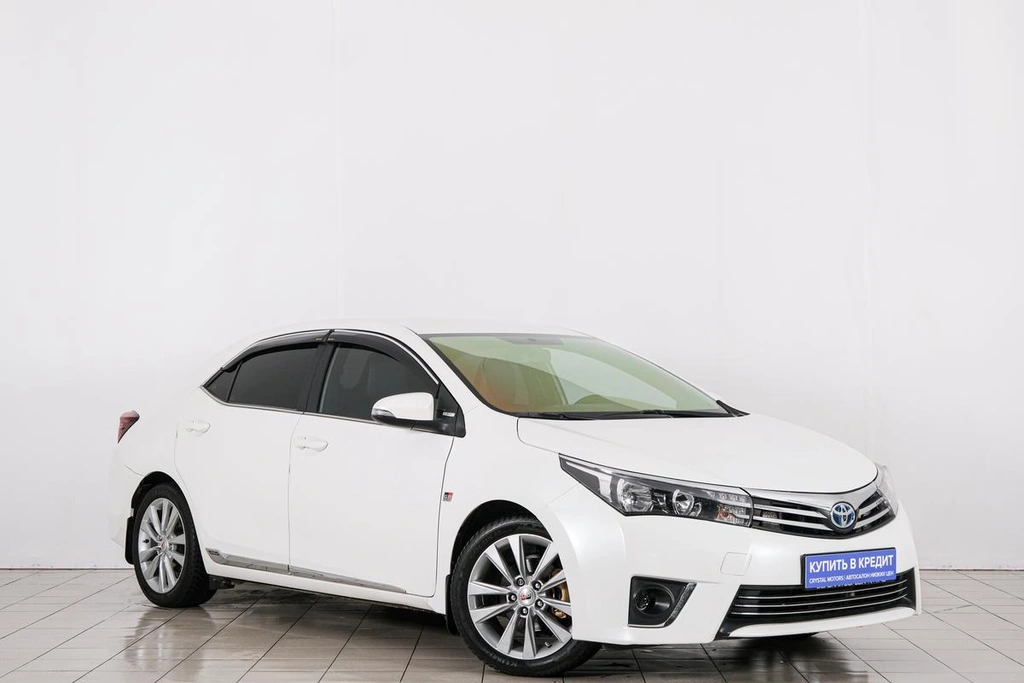 Седан Toyota Corolla 2013 года, 1649000 рублей, Красноярск
