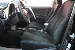 Внедорожник Toyota RAV4 2013 года, 1989000 рублей, Омск