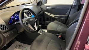 Хетчбэк Hyundai Solaris 2013 года, 948000 рублей, Красноярск