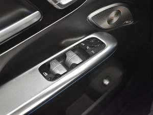 Внедорожник Mercedes-benz EQE SUV 2024 года, 7949900 рублей, Казань