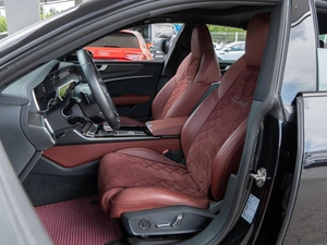 Лифтбек Audi A7 2023 года, 6400000 рублей, Волгоград