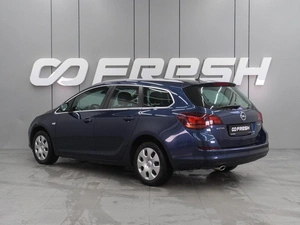 Универсал Opel Astra 2012 года, 1063000 рублей, Воронеж