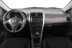 Седан Toyota Corolla 2008 года, 649000 рублей, Пермь