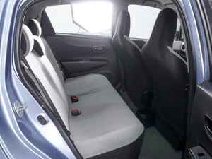 Хетчбэк Toyota Vitz 2013 года, 570000 рублей, Ростов-на-Дону