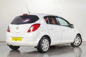 Хетчбэк Opel Corsa 2012 года, 699000 рублей, Челябинск