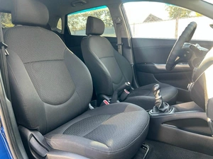 Хетчбэк Kia Rio 2013 года, 850000 рублей, Ижевск
