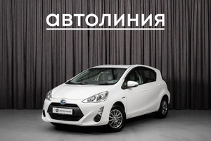 Хетчбэк Toyota Aqua 2014 года, 900000 рублей, Красноярск