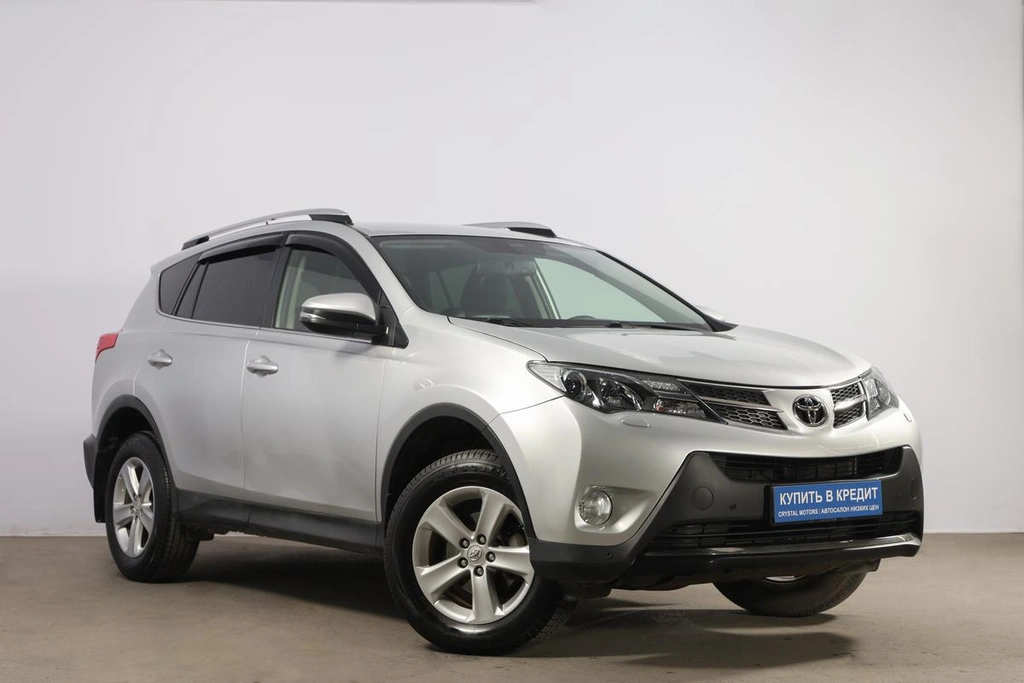 Внедорожник Toyota RAV4 2014 года, 2399000 рублей, Новосибирск