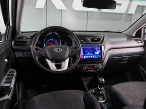 Седан Kia Rio 2012 года, 899000 рублей, Тюмень