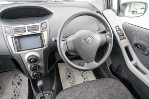 Хетчбэк Toyota Vitz 2008 года, 599000 рублей, Красноярск