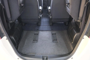 Минивэн Honda Freed 2009 года, 1169000 рублей, Омск