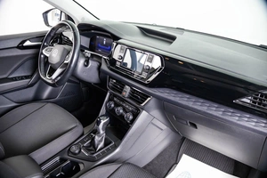 Внедорожник Volkswagen Taos 2021 года, 2399000 рублей, Пермь