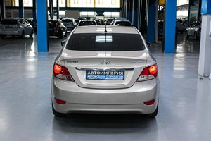 Хетчбэк Hyundai Solaris 2011 года, 698000 рублей, Солонцы