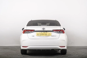 Седан Toyota Corolla 2021 года, 2139000 рублей, Томск