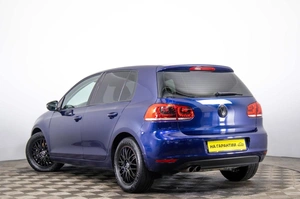 Хетчбэк Volkswagen Golf 2012 года, 849000 рублей, Пермь
