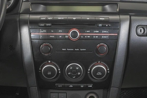 Седан Mazda 3 2008 года, 699000 рублей, Кемерово
