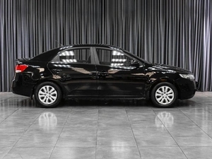 Седан Kia Cerato 2010 года, 719000 рублей, Тюмень