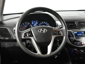 Седан Hyundai Solaris 2015 года, 1099900 рублей, Казань