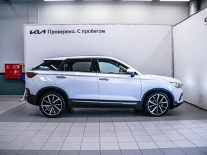 Внедорожник FAW Bestune T77 2020 года, 1670000 рублей, Красноярск