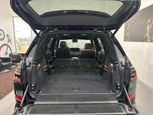 Внедорожник BMW X7 2024 года, 15007500 рублей, Новосибирск