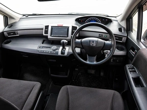 Минивэн Honda Freed 2011 года, 1090000 рублей, Краснодар