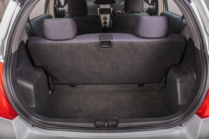 Хетчбэк Toyota Vitz 2005 года, 509000 рублей, Томск