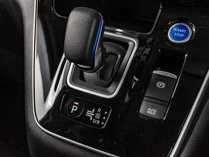 Минивэн Nissan Serena 2019 года, 2459000 рублей, Тюмень