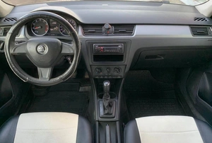 Лифтбек Skoda Rapid 2015 года, 940000 рублей, Солонцы