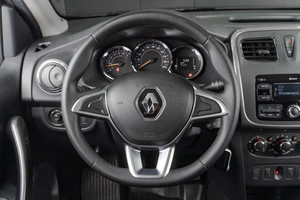 Седан Renault Logan Stepway 2020 года, 1279000 рублей, Петрозаводск