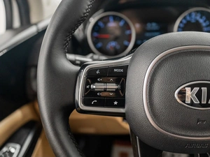 Минивэн Kia Carnival 2020 года, 2985000 рублей, Красноярск