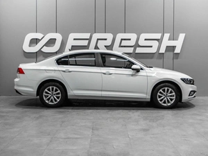 Седан Volkswagen Passat 2022 года, 3690000 рублей, Тюмень