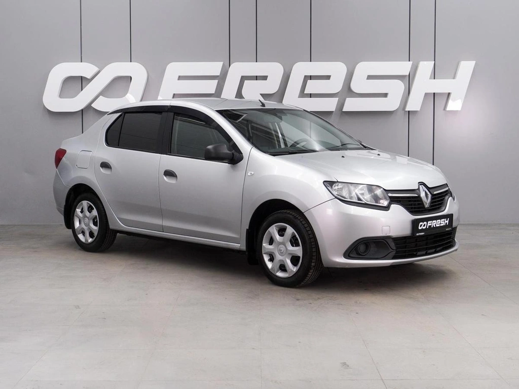Седан Renault Logan 2015 года, 799000 рублей, Воронеж