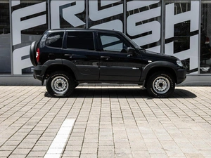 Внедорожник Chevrolet Niva 2018 года, 850000 рублей, Ставрополь