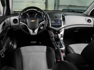 Хетчбэк Chevrolet Cruze 2013 года, 834000 рублей, Воронеж