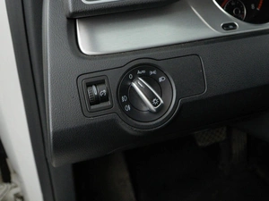 Седан Volkswagen Passat 2012 года, 1350050 рублей, Москва