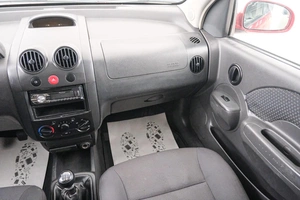 Седан Chevrolet Aveo 2005 года, 289000 рублей, Красноярск